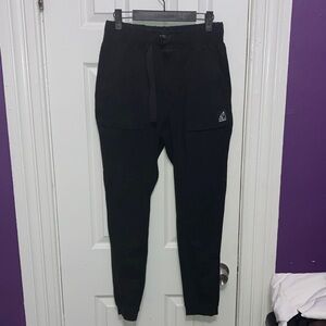 New Balance Black All Terrain Joggers Size‎ Small